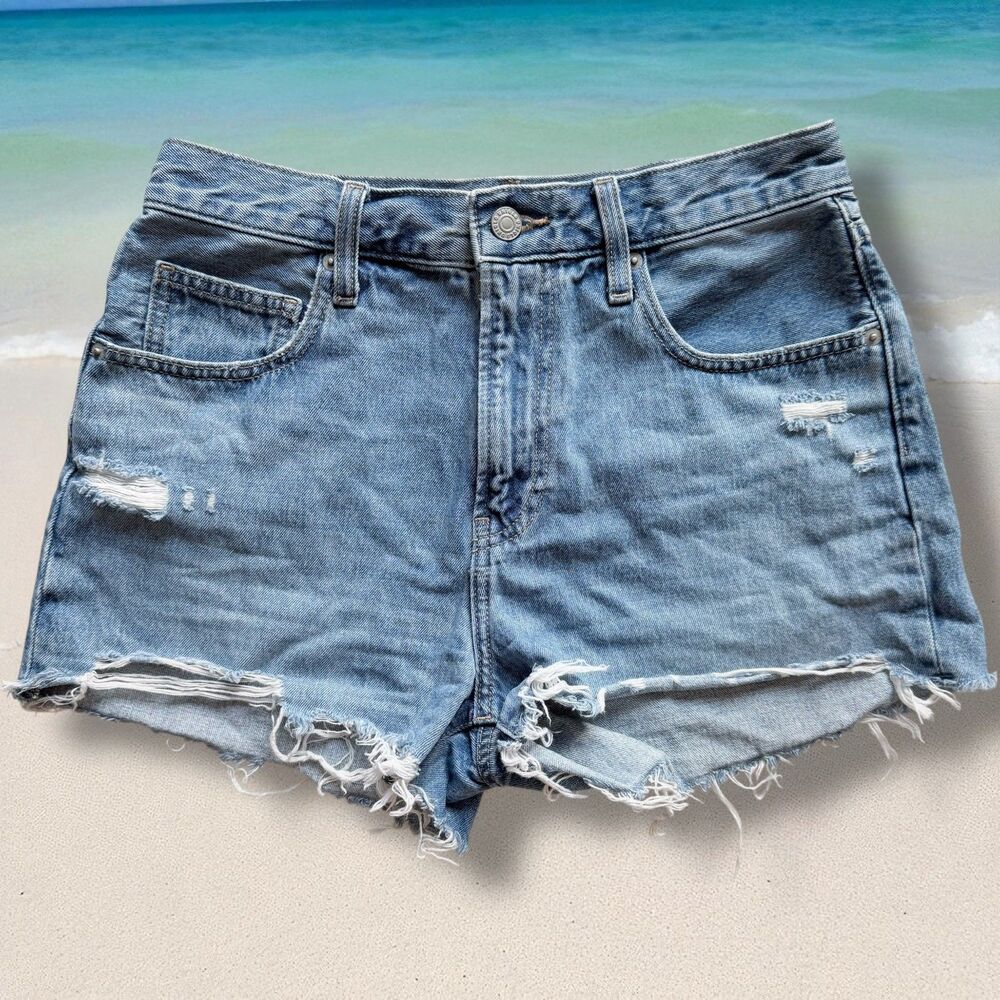 EUC Uniqlo Shorts Womens 25 Blue Denim Jean High Rise Cutoff Distressed Pockets